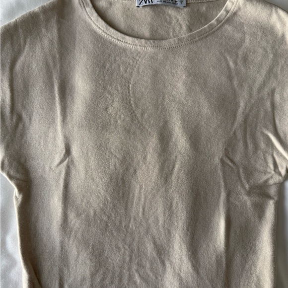 Beige Cropped Short Sleeve Tee From Italy - Picture 2 of 4